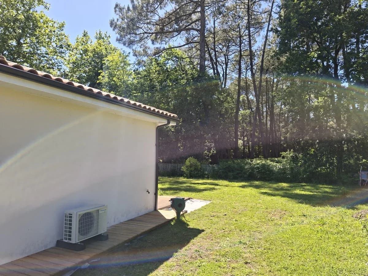 Mise en service d'un système bi-split de climatisation à Tosse